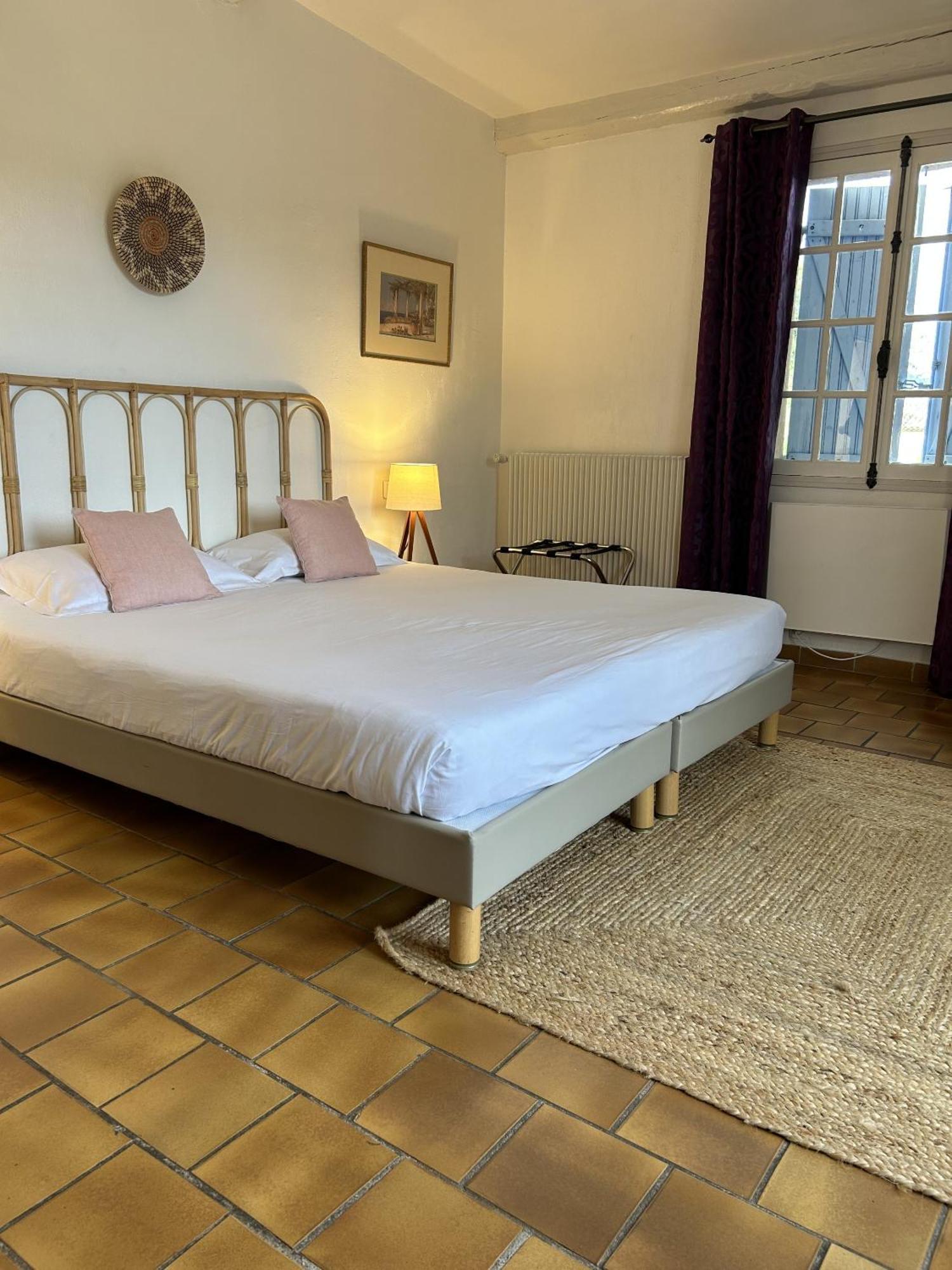 Hôtel Jas Neuf Sainte-Maxime Quarto foto